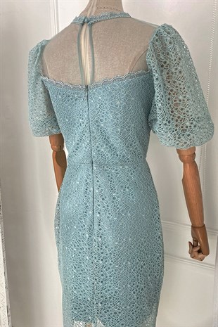 G0183 Kemer ve Düğme Detaylı Balon Kol Güpür Elbise Mint