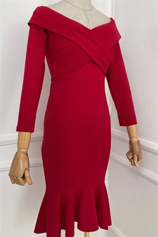 M1209 Etek Ucu Volanlı Yaka Detaylı Elbise Kırmızı